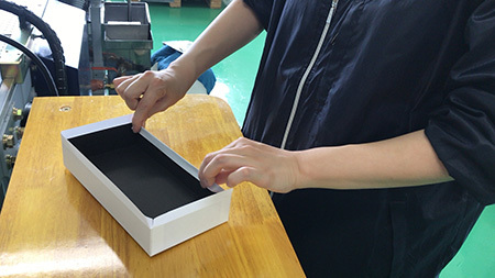 手作業で整える